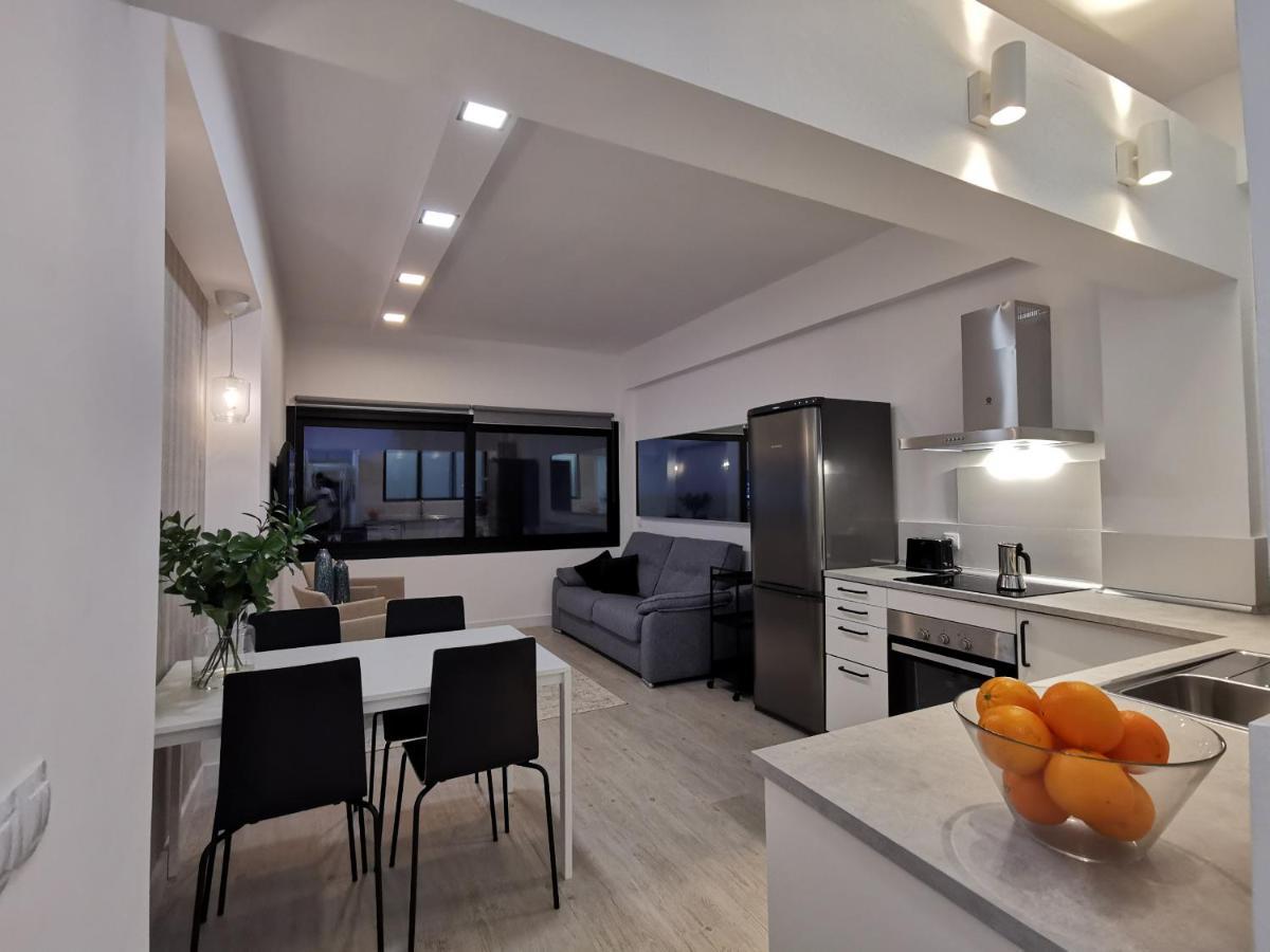 Homeforguest Apartamento Con Vistas A Las Canteras Лас-Пальмас-де-Гран-Канарія Екстер'єр фото